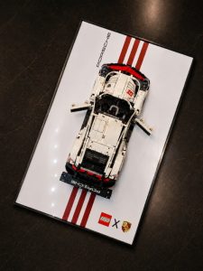 decor mô hình Porsche